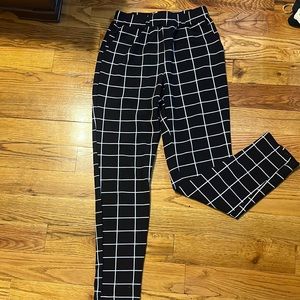 fancy pants, size M